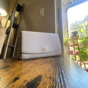 Tory Burch Robinson chain wallet